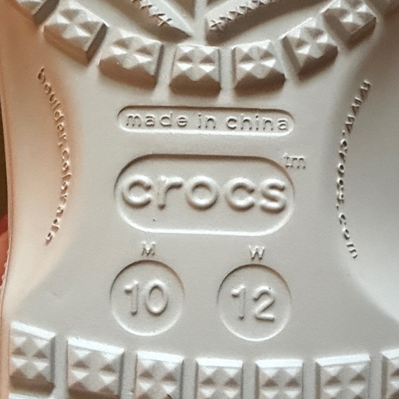 CROCS Men’s  Gray Classic Clog Sandals main image 7